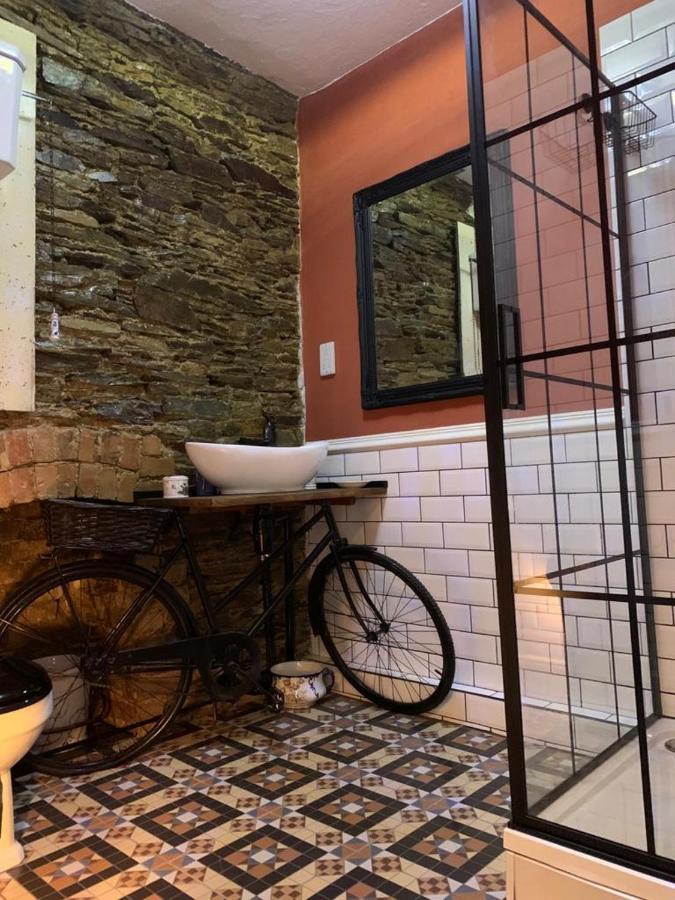 The Attic Apartment At Number 54 Ilfracombe Exterior foto